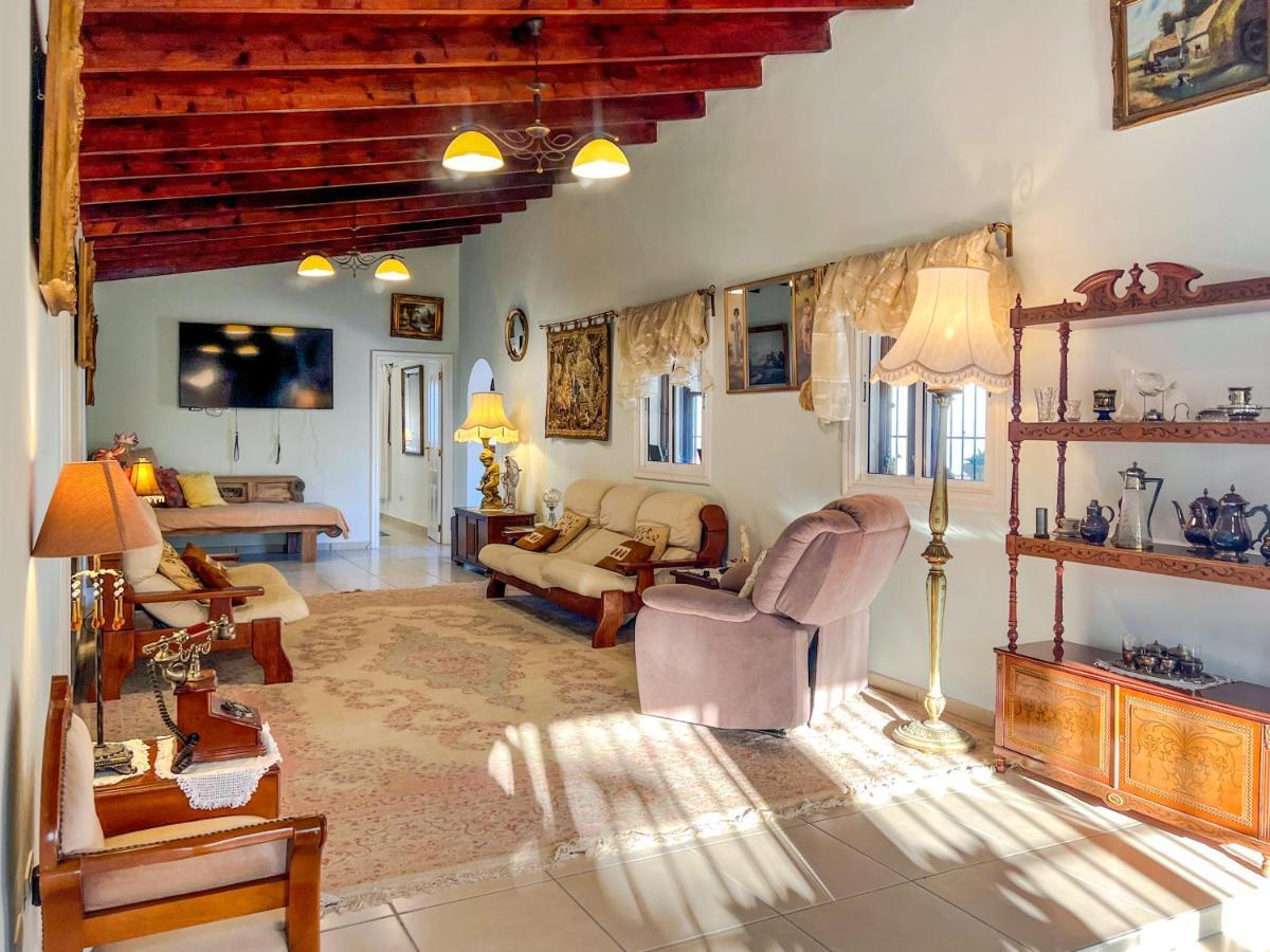 Arico Viejo Exquisite Rural House With Garden, Pool And Sea Views 빌라 외부 사진