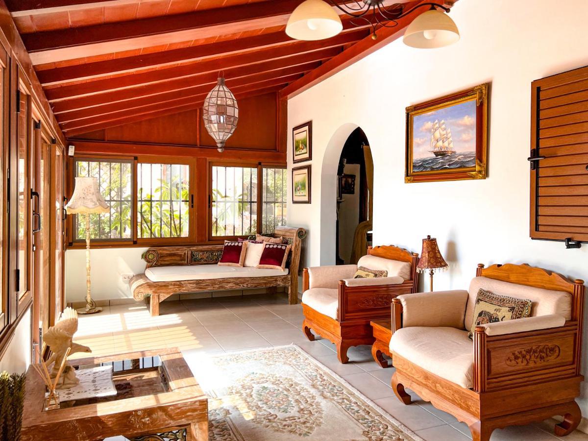 Arico Viejo Exquisite Rural House With Garden, Pool And Sea Views 빌라 외부 사진