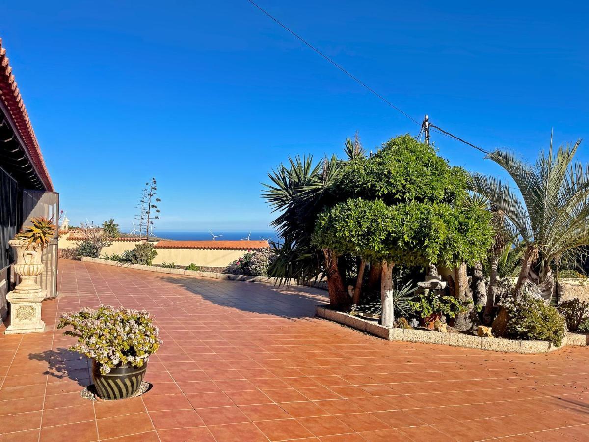 Arico Viejo Exquisite Rural House With Garden, Pool And Sea Views 빌라 외부 사진